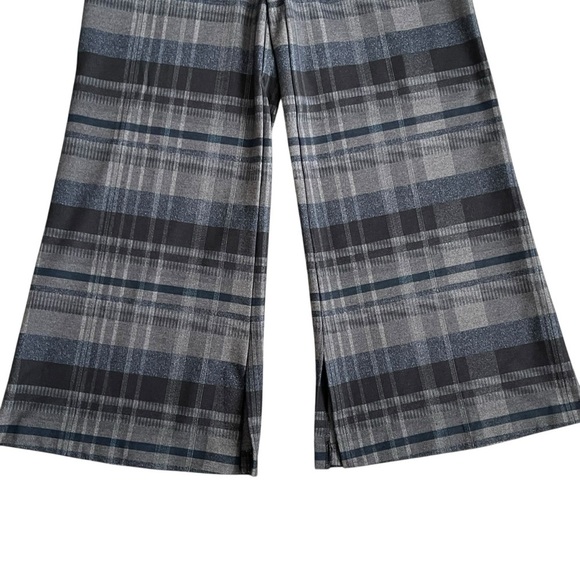I Love Tyler Madison Women's The Senna Wide Gaucho
Trouser Size S Plaid Ponte - Picture 3 of 9